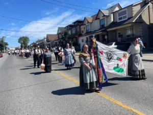 Toronto Desfile1