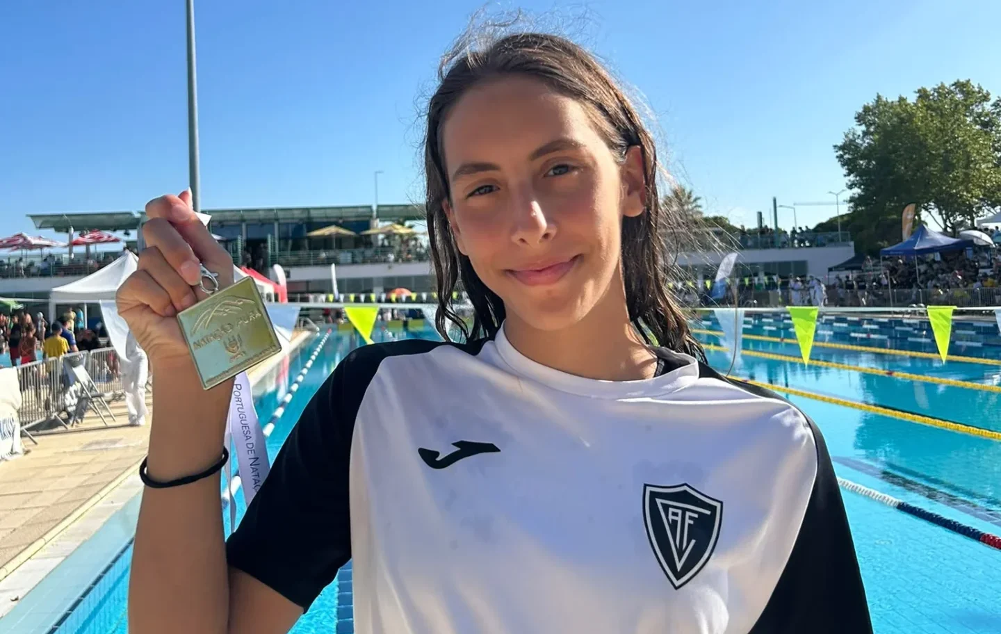 Acviseu Mml Ouro 100 Bruços