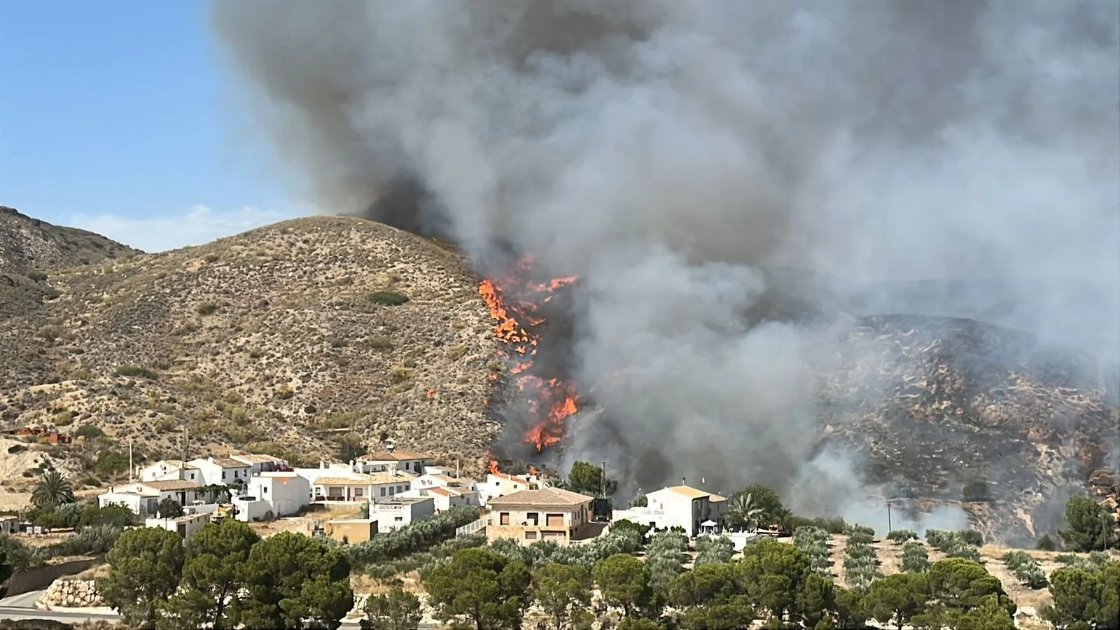 Incendio Almeria Espanha