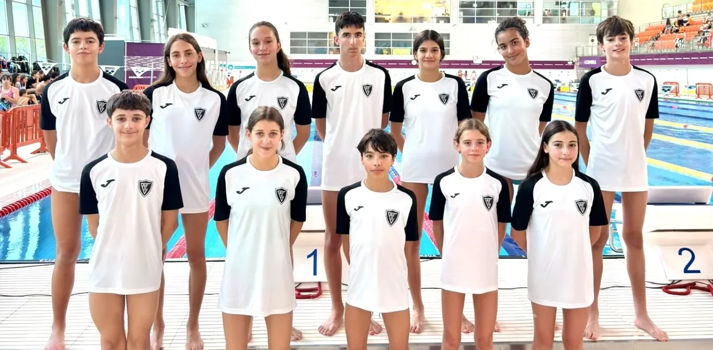 Natação Infantis Acviseu Foto Académico