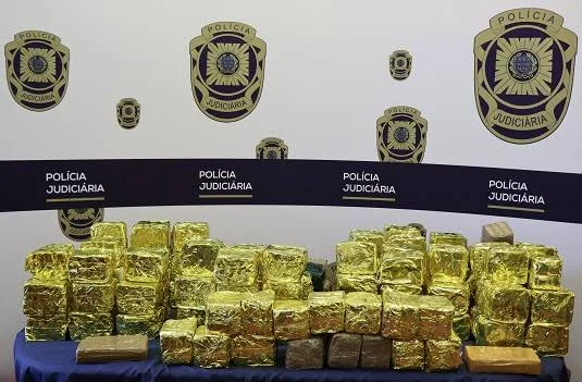 Apreensão De Droga Pj