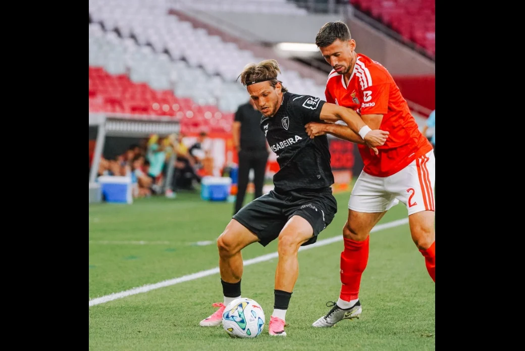 Benfica 2 Académico 2