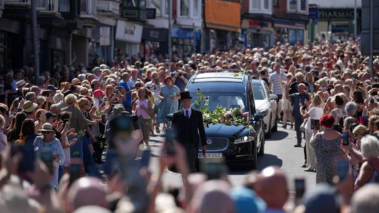 Bonnie Tyler Funeral Gales