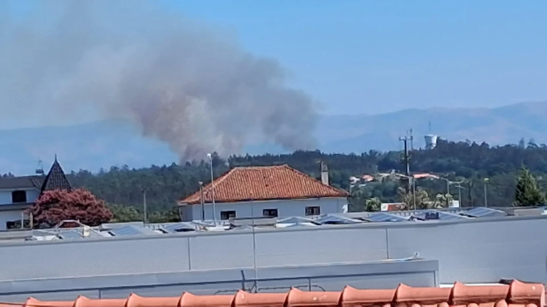 Inc&ecirc;ndio Santa Comba D&atilde;o1