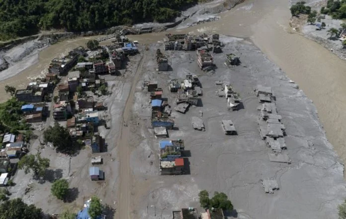 Inundacoes Nepal Lusa