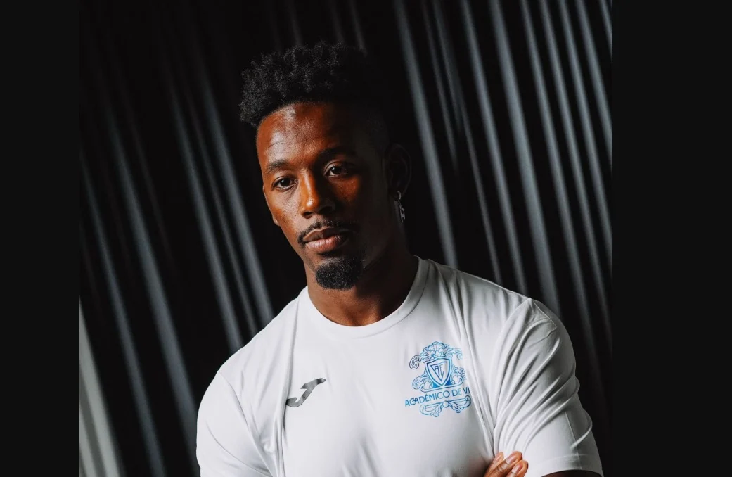 Novo Jogador Do Académico
