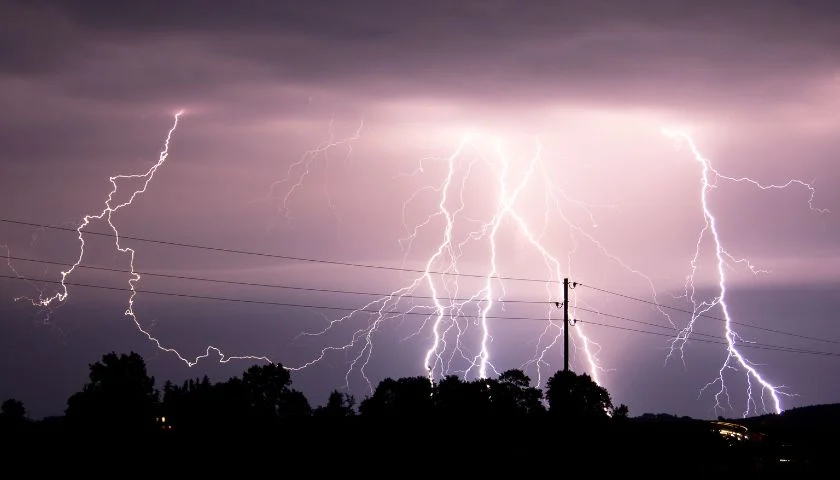 Trovoada Thunder