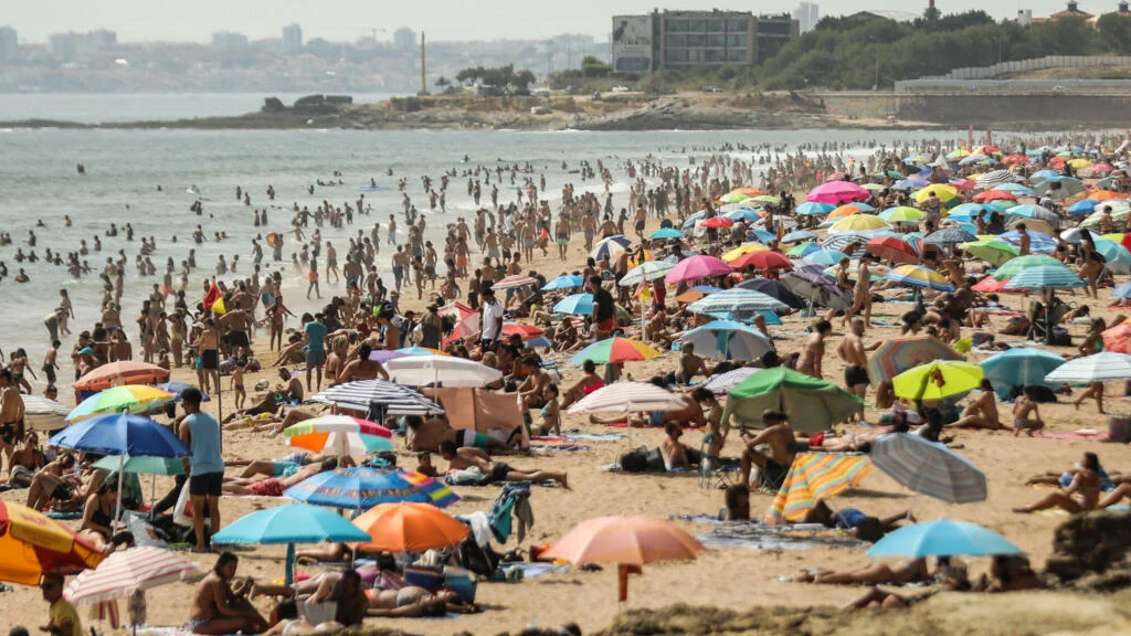 Turistas Pib Portugal Praias