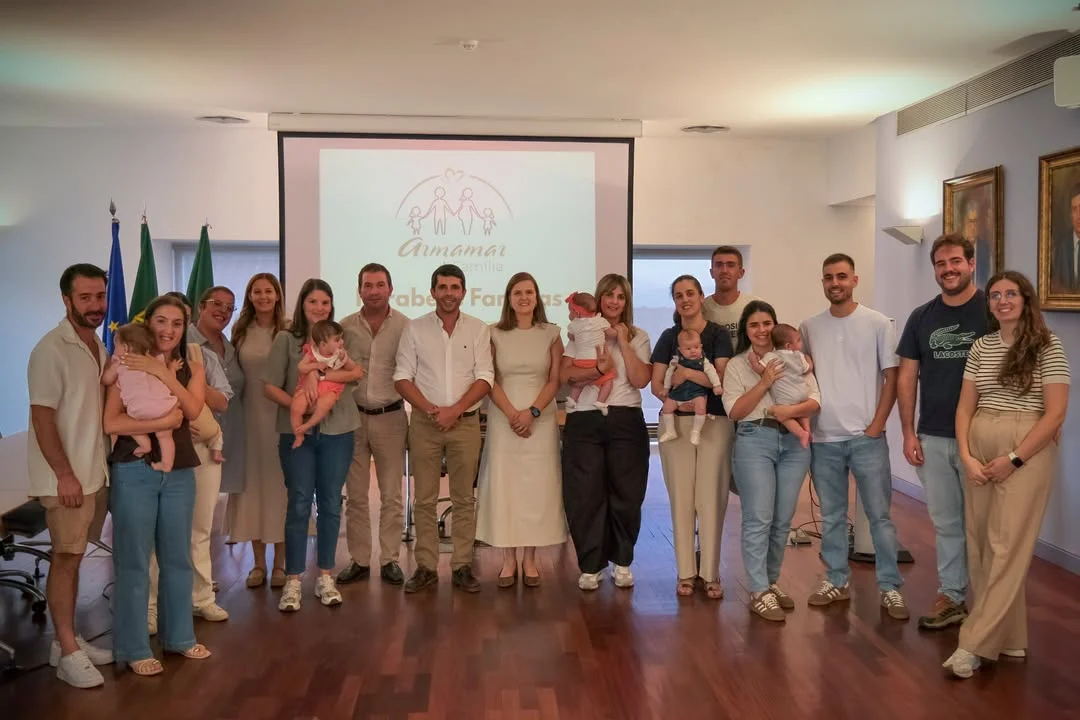 Armamar Cheque Bebe Familias