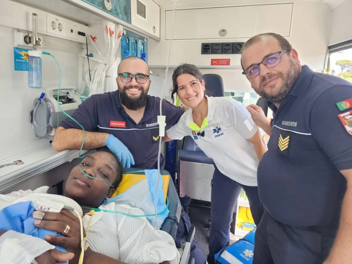 Bebe Ambulancia Parto