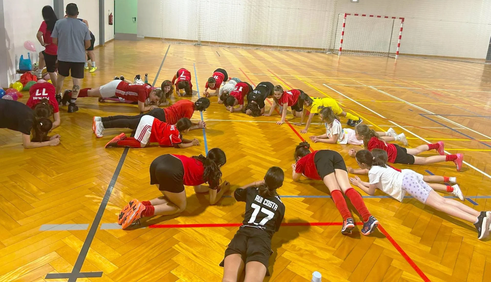 Futsal Viseu E Benfiva Suspende Actividade Da Equipa S&eacute;nior Feminina 1 Foto Svb Arquivo