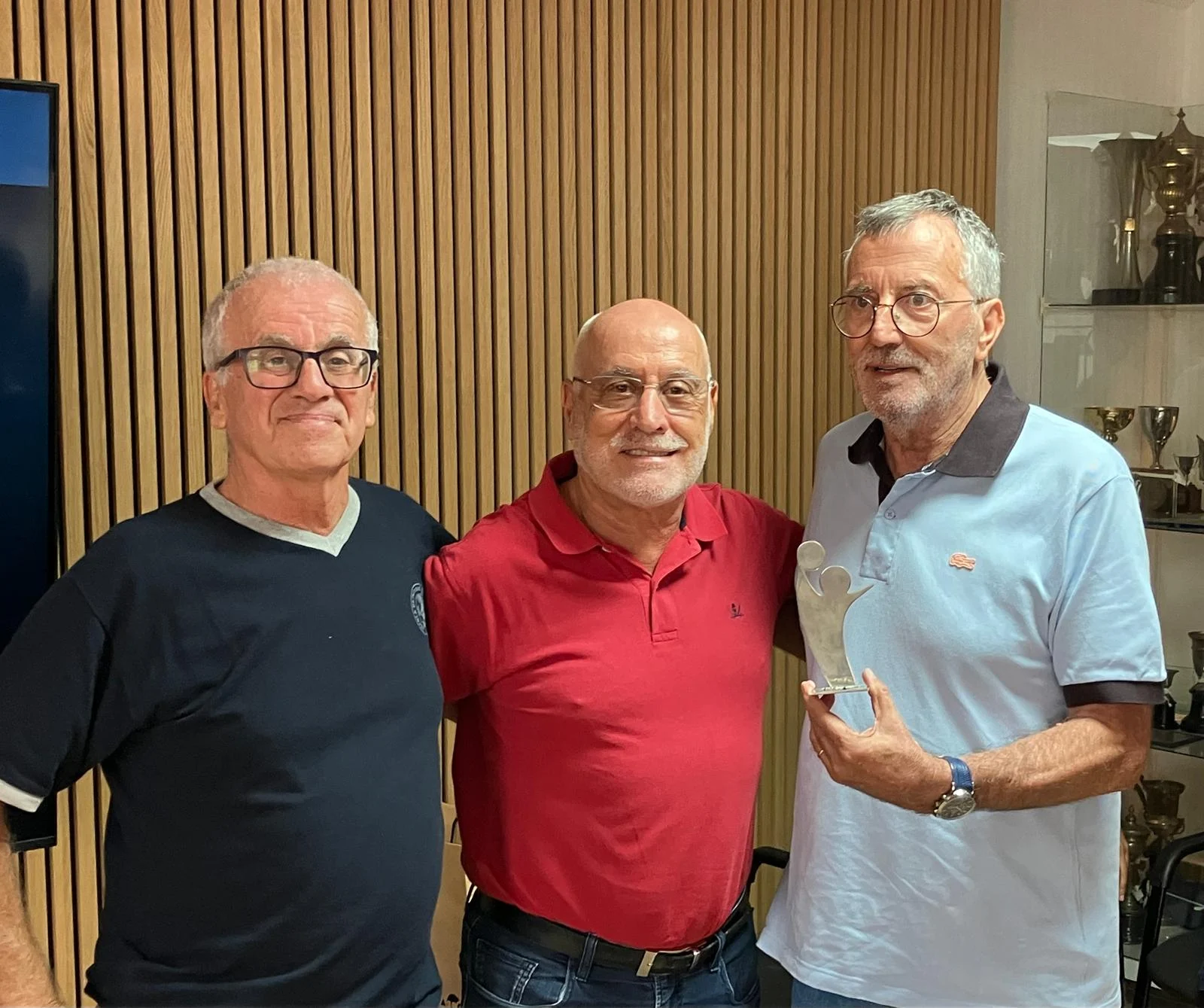Homenagem Pedrio Costa Nelo Vingada Ao Centro E Rui Caçador O Homenageado 1 Foto Pc