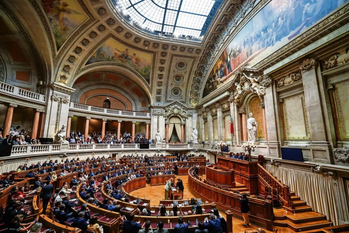 Parlamento Partidos Custo De Vida