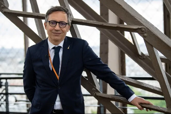 Patrick Branco Ruivo Torre Eiffel