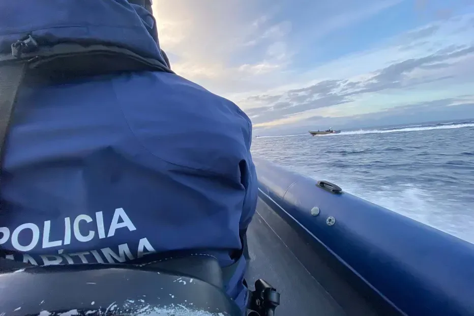 Policia Maritima 1