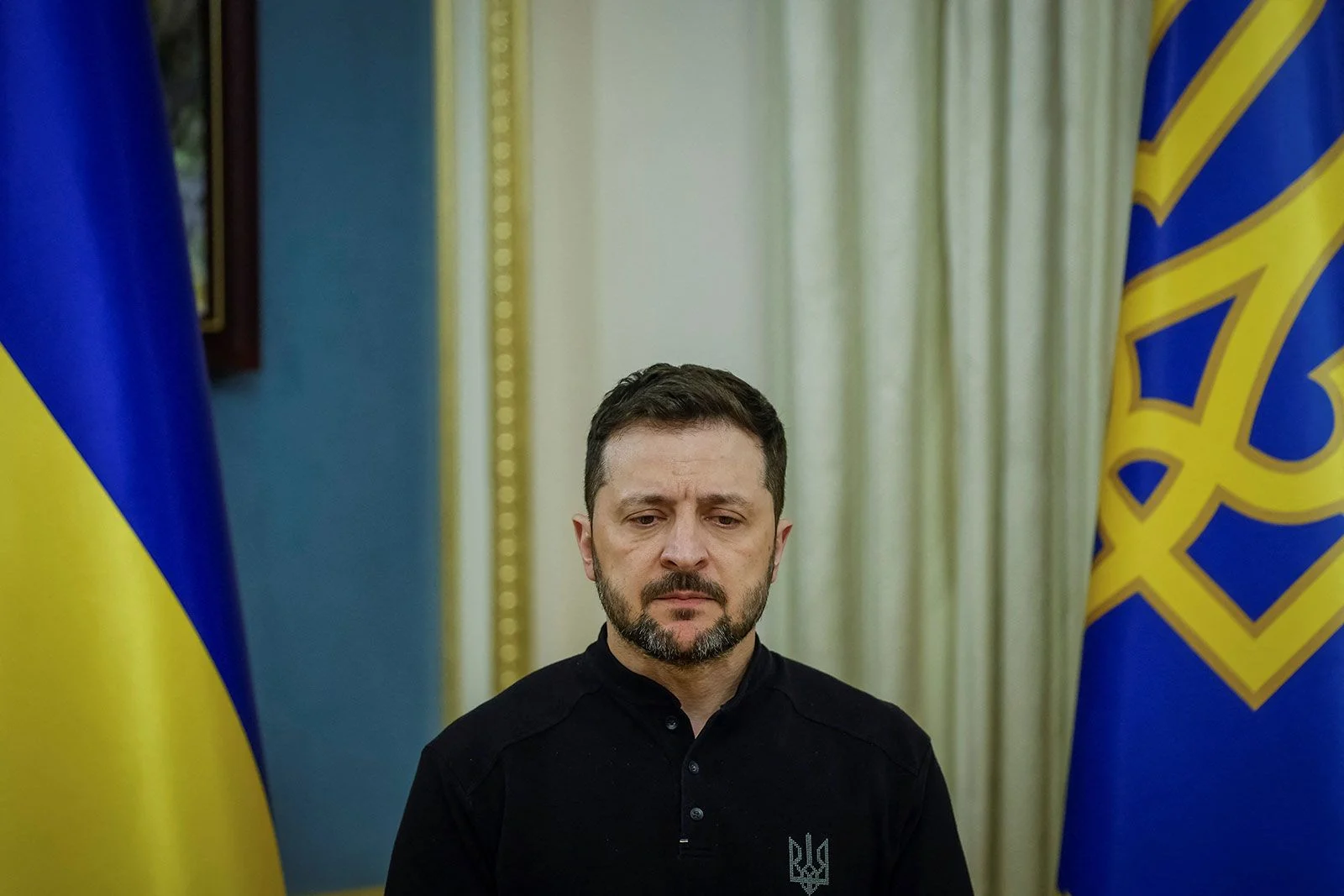 Zelensky Pede A Eua E Ue
