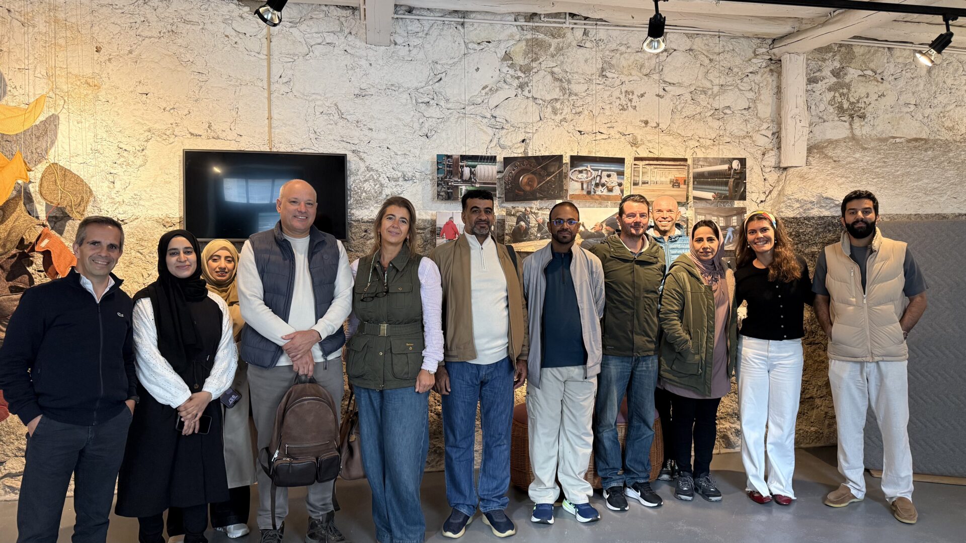 Delega&ccedil;&atilde;o Do Minist&eacute;rio Do Patrim&oacute;nio E Turismo De Om&atilde; Visita Aldeias De Montanha