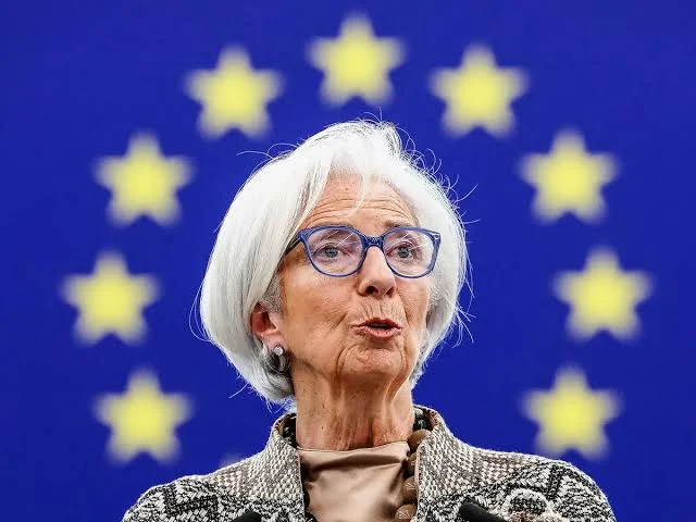 Lagarde Abandona Conselho Europeu