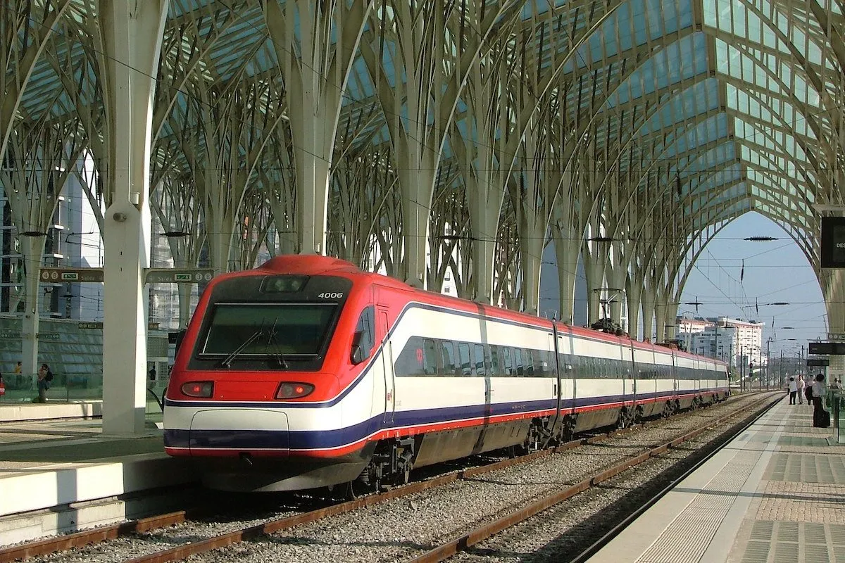 Linha De Alta Velocidade