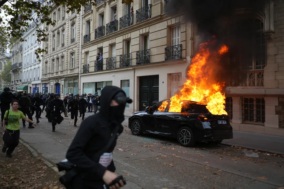 Protesto Franca1