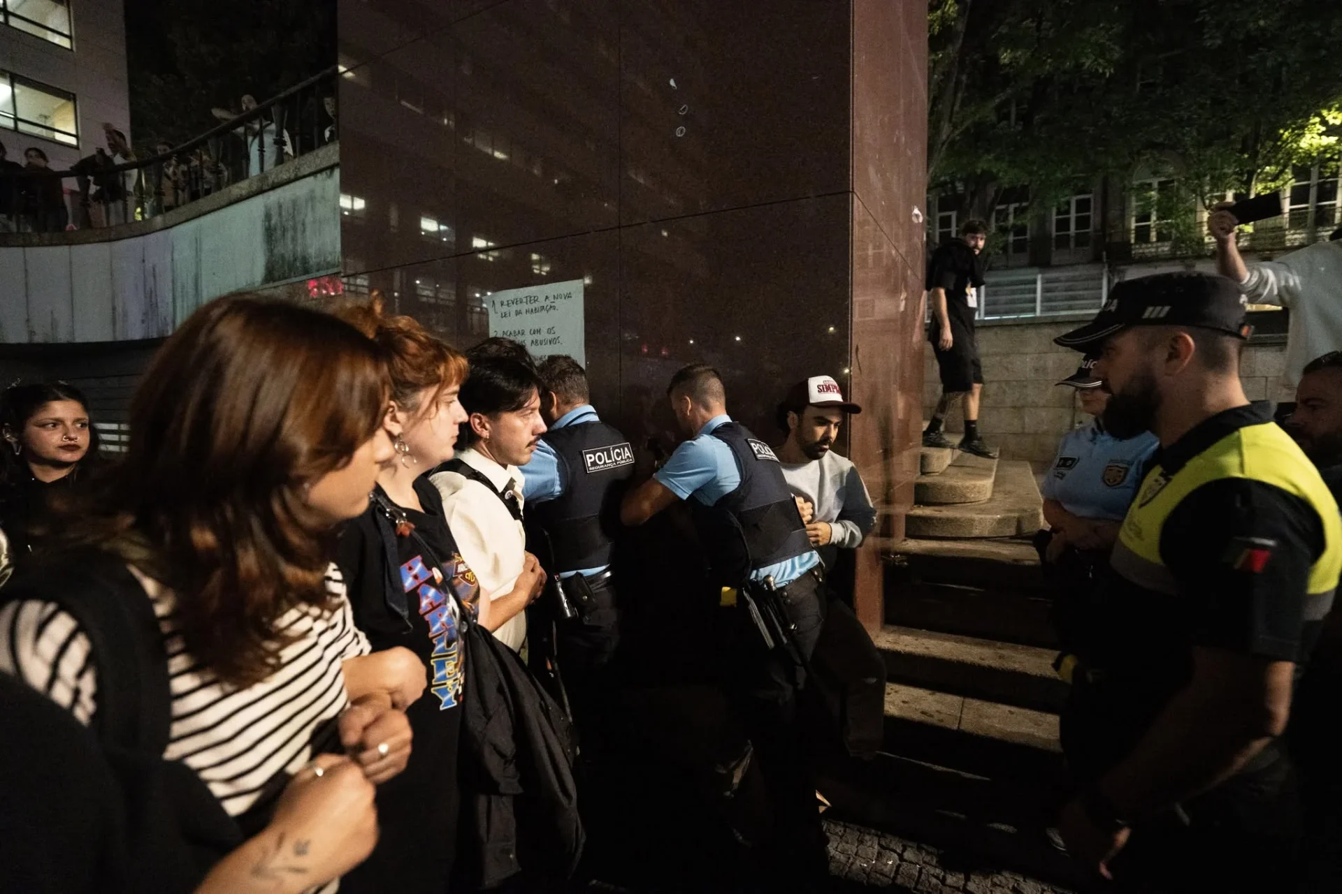 Psp Porto Manif Habitação Violência