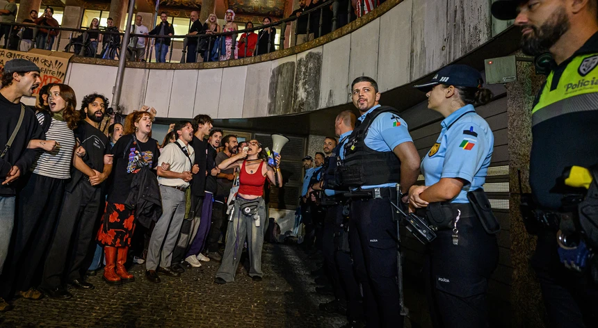 Violencia Manif Porto
